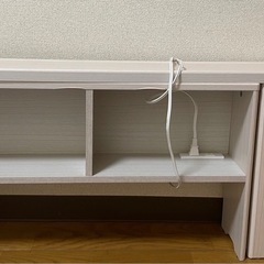 ベッドヘッドボード の画像