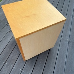 無印良品　メープル突板　袖机　木製脇机 3引き出し シンプルデザインの画像