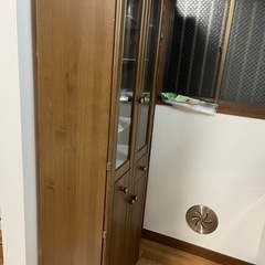 食器棚の画像