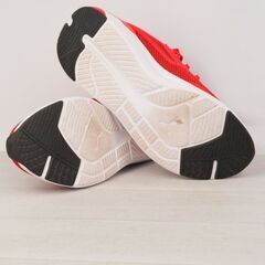美品 PUMA ソフトライド シンメトリー ランニングシューズ 27cmの画像