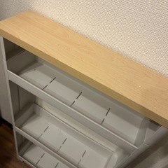 ワゴンの画像