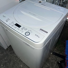 ⭐︎ほぼ新品ガラス製冷蔵庫/洗濯機/レンジ/美品3点セットの画像