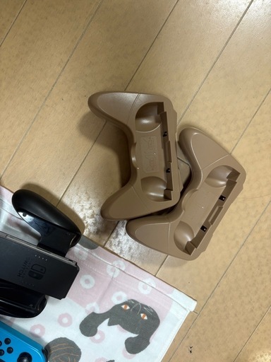最終値下げ３１日に削除しますニンテンドーSwitch本体セット※ソフトなし