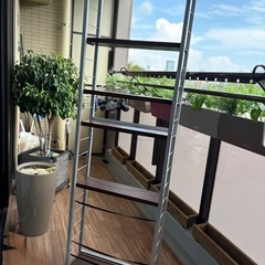 突っ張り式シェルフラック