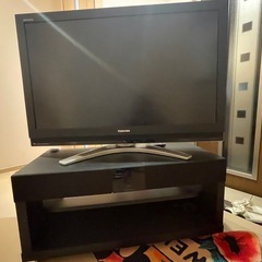 テレビ＆テレビ台の画像