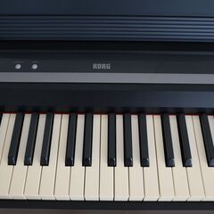 電子ピアノ KORG SP-170S スタンド・ペダル付きの画像