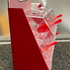 フライングタイガー　キャンディコンテナ　お菓子入れの画像