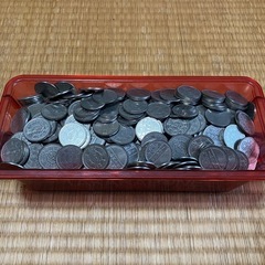 【期間限定】パチスロ用メダル(コイン) 850枚 ドル箱セットの画像