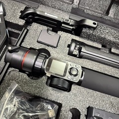 Manfrotto MVG460 ジンバル スタビライザーの画像