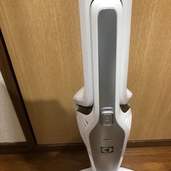 ハンディ掃除機 ハンディクリーナー電源ケーブルがありませんの画像