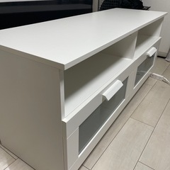 テレビボード白IKEAの画像