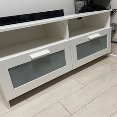 テレビボード白IKEAの画像