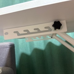 昇降テーブルの画像