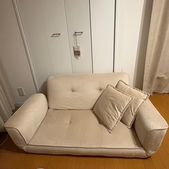 【8/31まで】2人掛けソファの画像