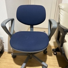 椅子の画像