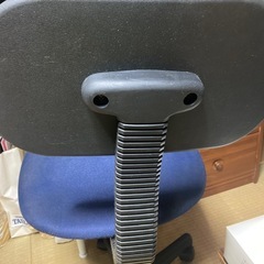 ネイビー オフィスチェア キャスター付きの画像