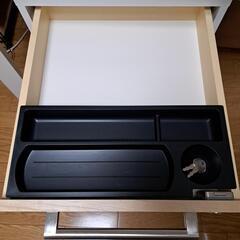 バルバーニ ホリス キャビネットの画像