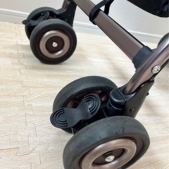 アップリカ ベビーカー ソラリアの画像