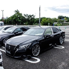 ブリッツ車高調210系クラウンにつけてました。の画像