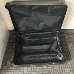 キャリーケースの画像