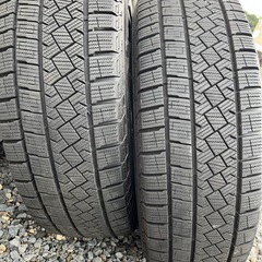 【スタッドレスタイヤ&ホイール 4本セット】  ステップワゴン　205/55R17 ピレリ製　ホンダ純正ホイール
の画像