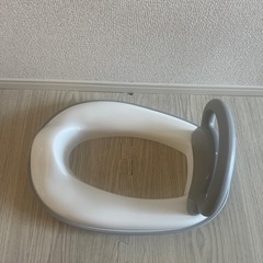 ほぼ未使用　ミッフィー便座の画像