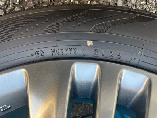 現行アルファード純正タイヤ、ホイール　新車取り外し品