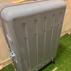 キャリーケース3泊４日用の画像