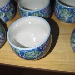 食器の画像