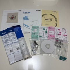 3回使用のみ◆パリエ EMM1901 刺繍付きコンピュータミシンの画像