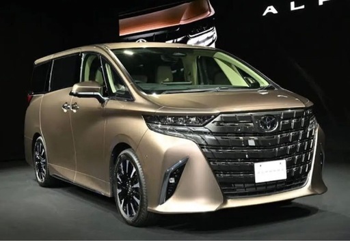 値下げ可能！ゴールド系塗装済！
40系イルミルーフスポイラー