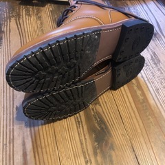 L ｅｅ　革靴の画像