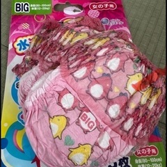 スイミングパンツの画像