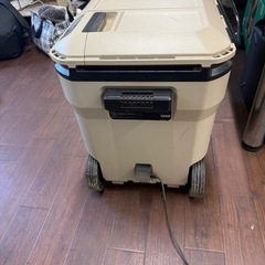 HIKOKI 冷温庫UL18DC 容量18ℓの画像