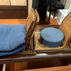 ローテーブル(炬燵付き)、座椅子4脚セットの画像