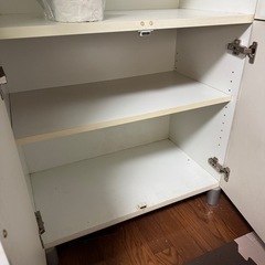 食器棚の画像