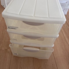 収納ケース　3段の画像