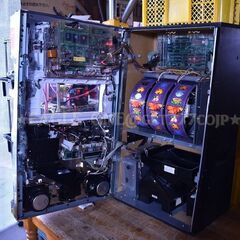 【入手困難】★デビルメイクライ4 覚醒YA★エンターライズ★実機★パチンコ★スロット★人気ゲーム★パチスロ★名機★の画像