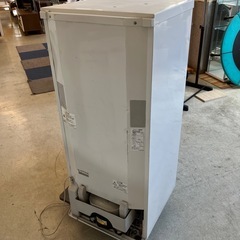 K2508-246　  三菱 ノンフロン 冷凍庫 MF-U12N-W形  中古 動作確認済みの画像