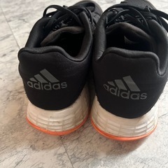 【アディダス】　スニーカー25.0㎝の画像