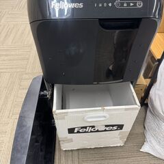 fellowes　シュレッダー　の画像