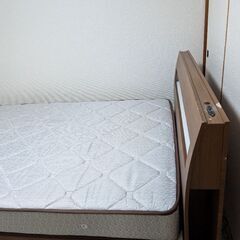 ダブルベッド　札幌　140cm×200cmの画像