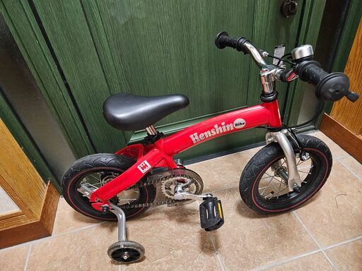 中古Henshin Bike レッド　赤　へんしんバイク　キッズ　自転車 Henshin bike へんしんバイク (Nicolasd) 中頭の幼児用自転車の