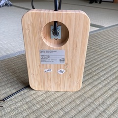 IKEA　TVÄRHAND トヴェールハンド テーブルランプ, ブラック/竹の画像
