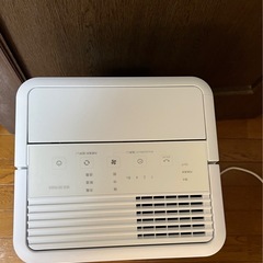 【未使用に近い】アイリスオーヤマ ICA-0301G コンパクトクーラー
の画像