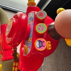 アンパンマン自転車の画像