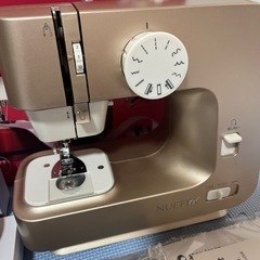 Nuetta コンパクトミシンの画像