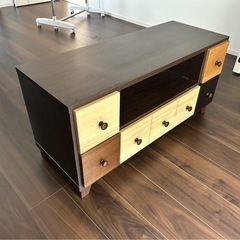 テレビラックの画像