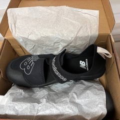 新品ニューバランスサンダルの画像