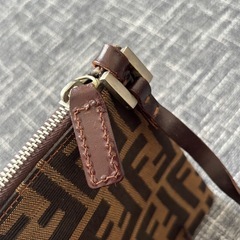 【希少・美品】FENDI フェンディ ショルダーポーチ ヴィンテージ 正規店購入の画像